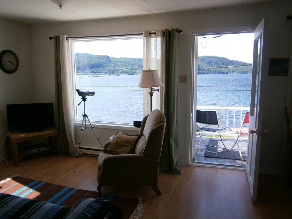 Apartement Mirador Du Fjord L'Anse-Saint-Jean Exterior photo